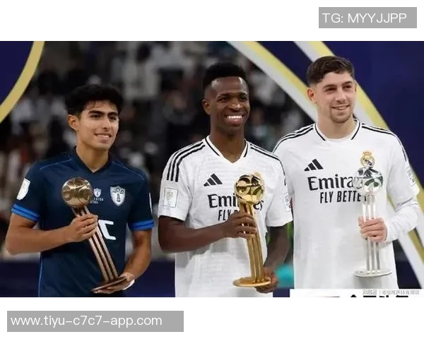 16岁墨西哥足球天才莫拉有望连战世少赛世青赛与世界杯 16岁墨西哥足球天才莫拉有望连战世少赛世青赛与世界杯