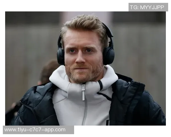 29岁退役的许尔勒坦言早有退役念头难以融入足球界 29岁退役的许尔勒坦言早有退役念头难以融入足球界