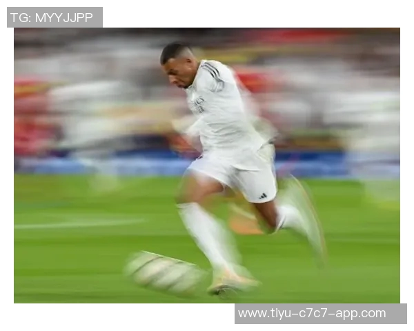 姆巴佩称安帅历史最佳无需证明阿隆索年轻教练需自我证明 姆巴佩称安帅历史最佳无需证明阿隆索年轻教练需自我证明